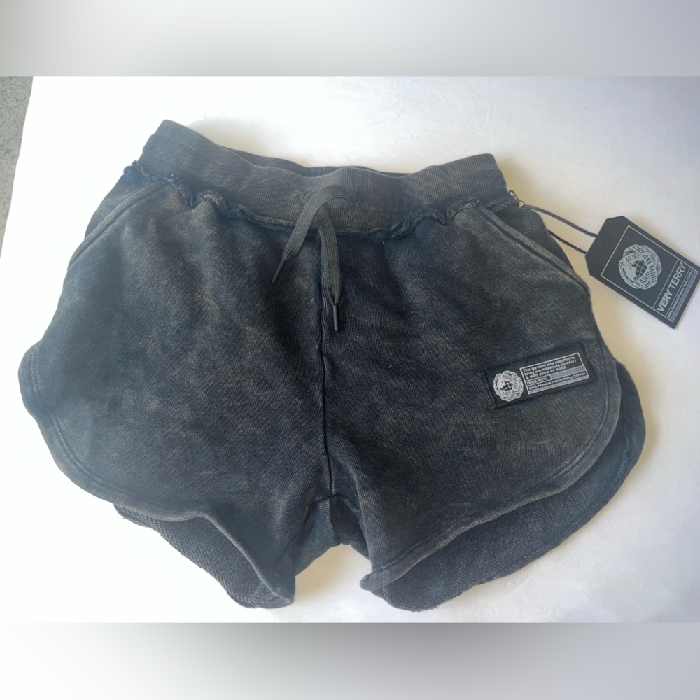 Alphalete women’s shorts